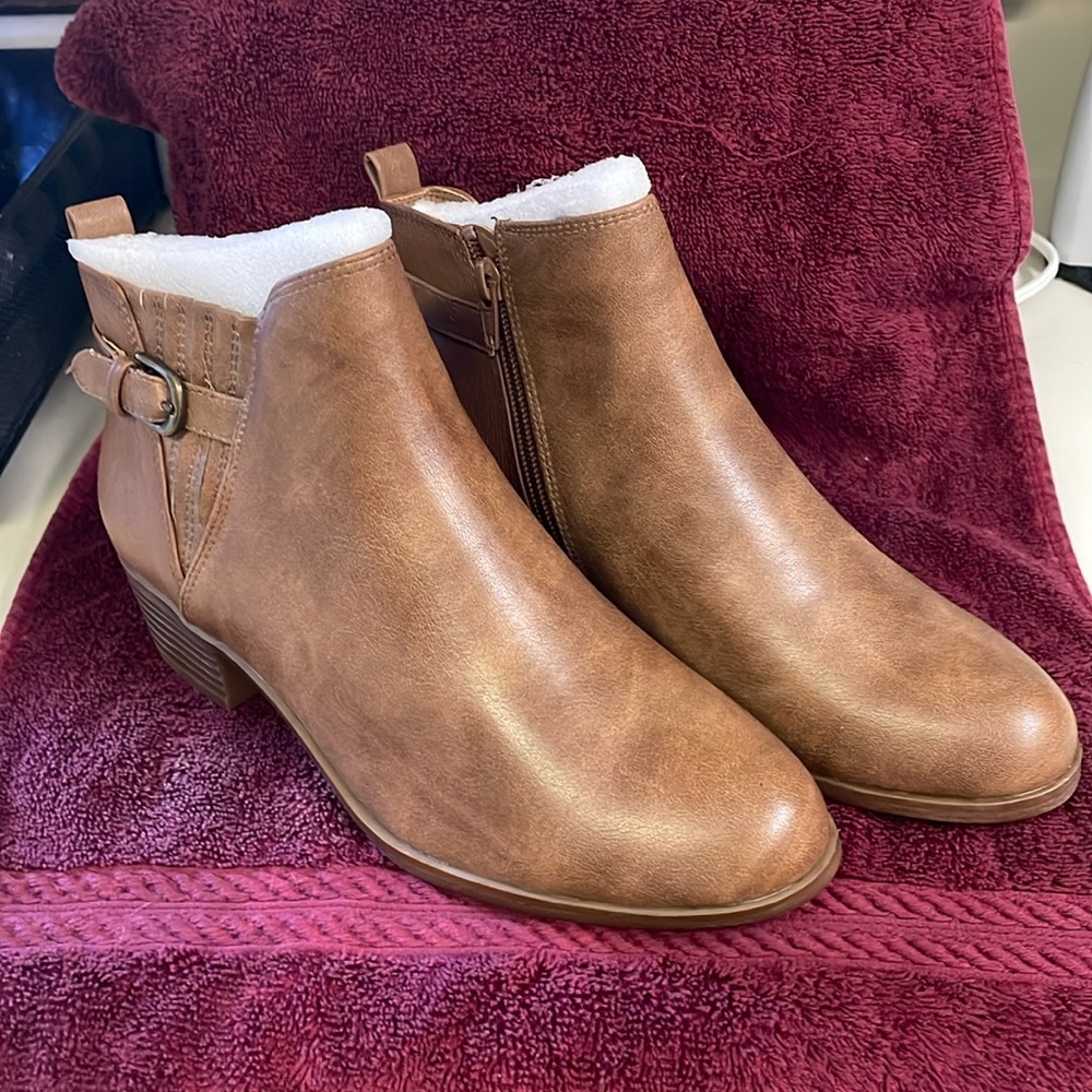 Kim Rogers Women’s Ankle Boots